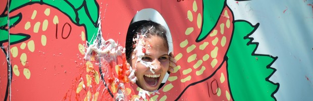 Tart Toss smile